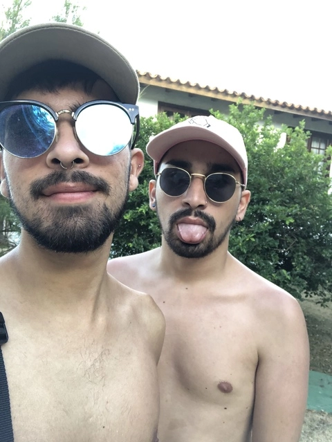 Pareja Gay Arg OnlyFans Picture