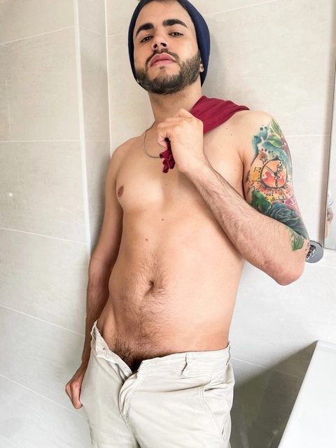 Lucas Guimarães OnlyFans Picture