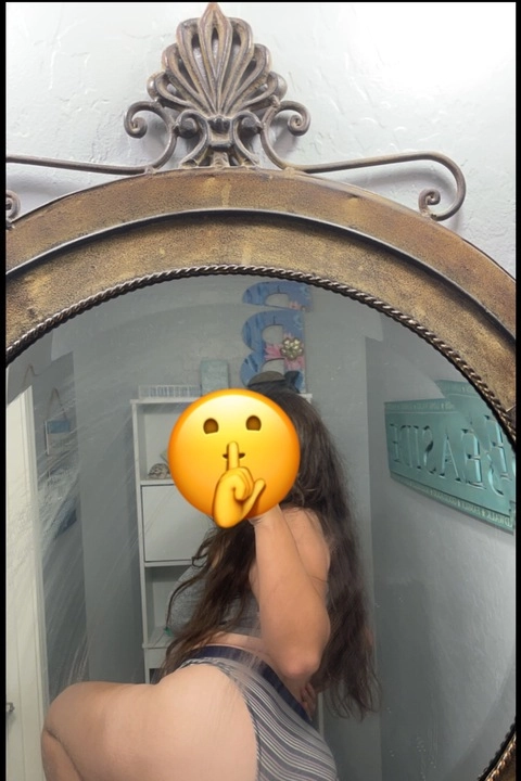 Anika Milani? OnlyFans Picture