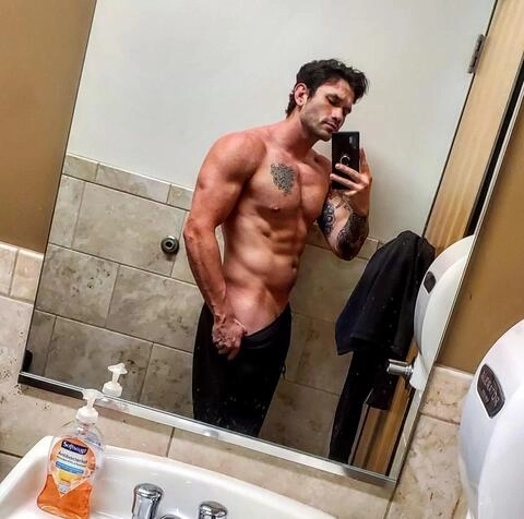 Austin_Fit97 OnlyFans Picture