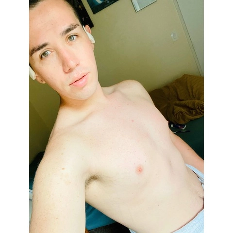 Brandon OnlyFans Picture