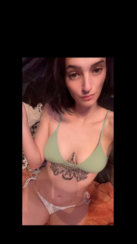 WickedWinona OnlyFans Picture