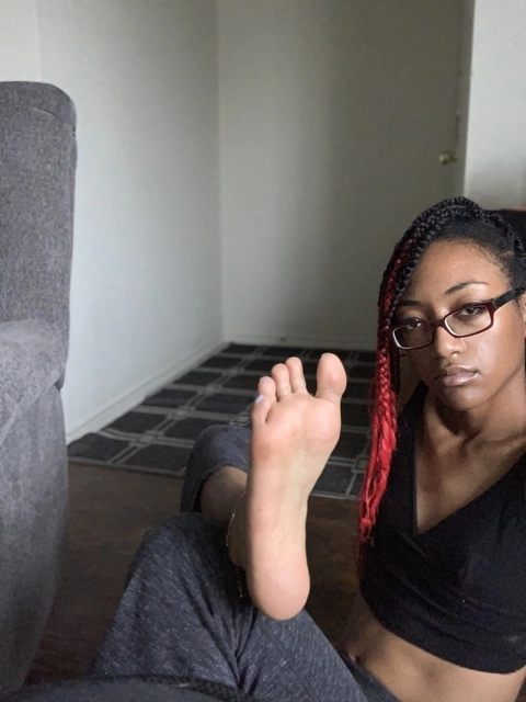 Nicole Sativa OnlyFans Picture