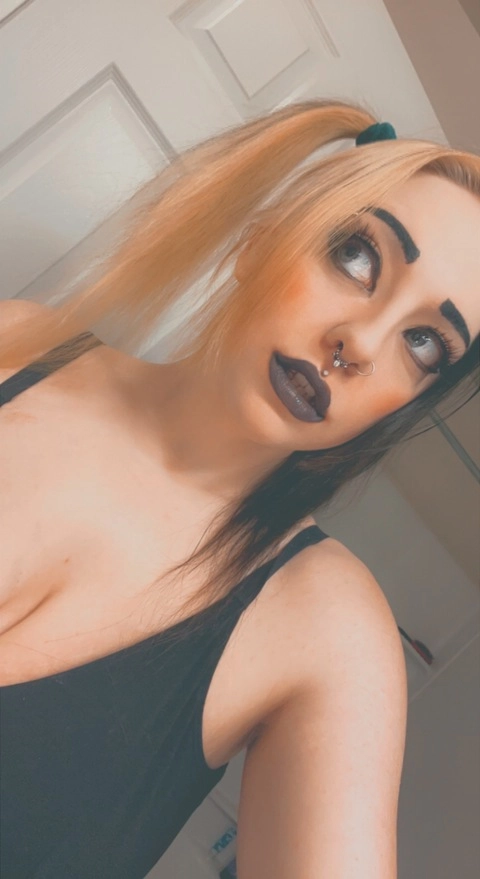 LostLucy OnlyFans Picture