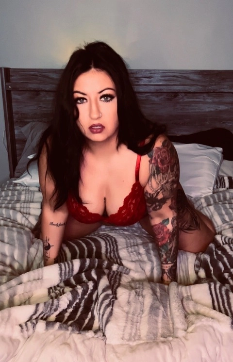 Carly Von Wolf OnlyFans Picture