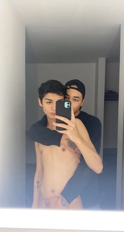 ANDY AND AJ 12.4K TWITTER OnlyFans Picture