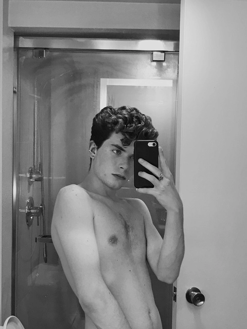 brayden OnlyFans Picture