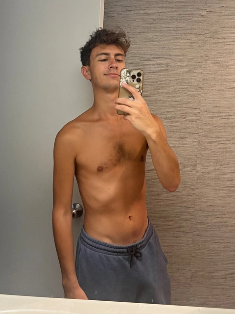 Nick Alt Night OnlyFans Picture