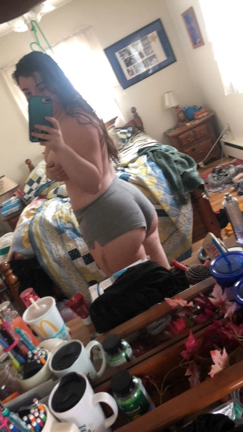 Zoe😏 OnlyFans Picture