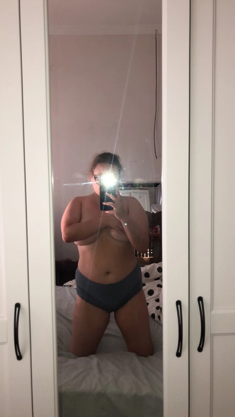 Grace OnlyFans Picture