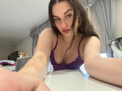 Krissy 🥰 OnlyFans Picture