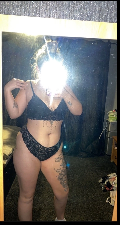 Sexyblondiex OnlyFans Picture