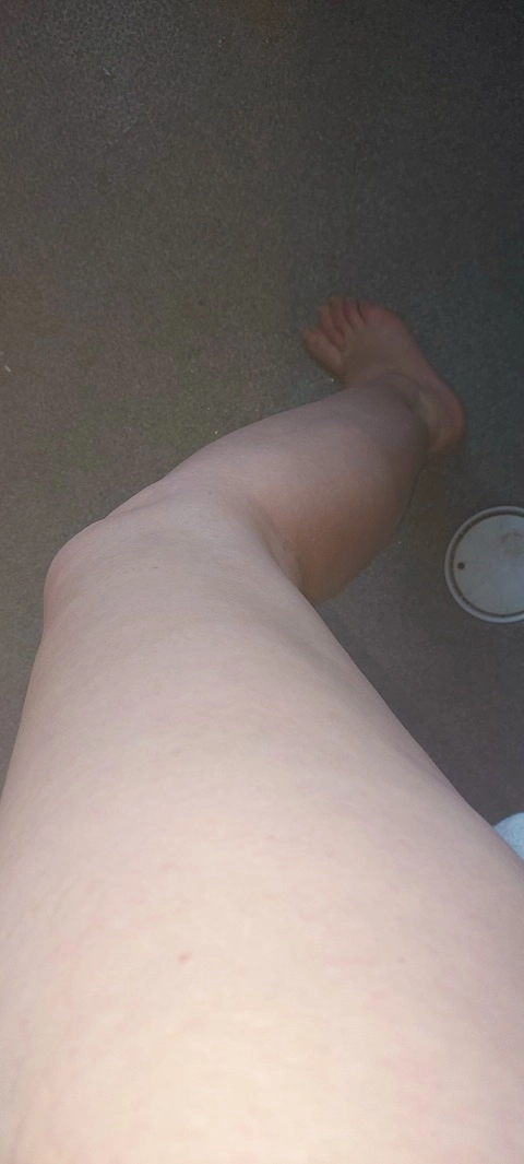 Legs of a queen OnlyFans Picture