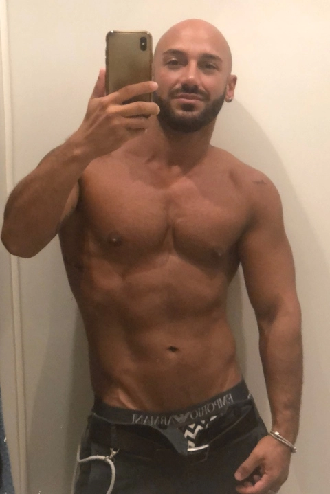 Sicilian19 OnlyFans Picture