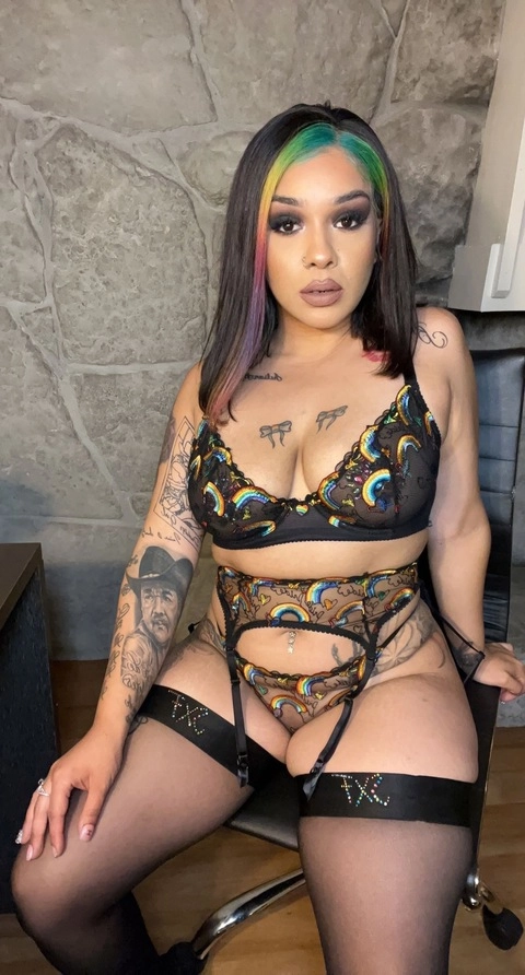 Mona Monroe OnlyFans Picture