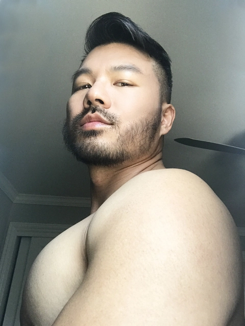 J O E Y  林孟深 OnlyFans Picture