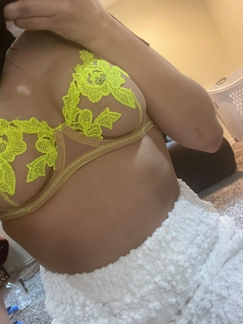 Vannessa OnlyFans Picture