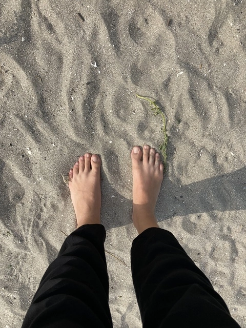 Feet OnlyFans Picture