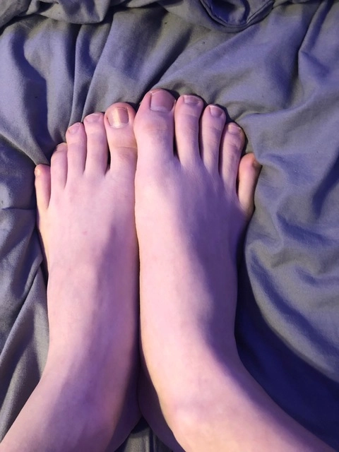 Feetpics!
