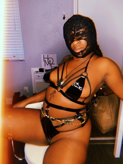 Bad Gyal Rika Marie 🇯🇲 OnlyFans Picture
