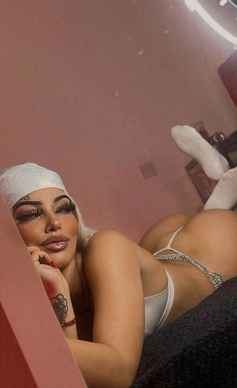 Babi OnlyFans Picture
