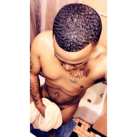 ty_dollvsign OnlyFans Picture