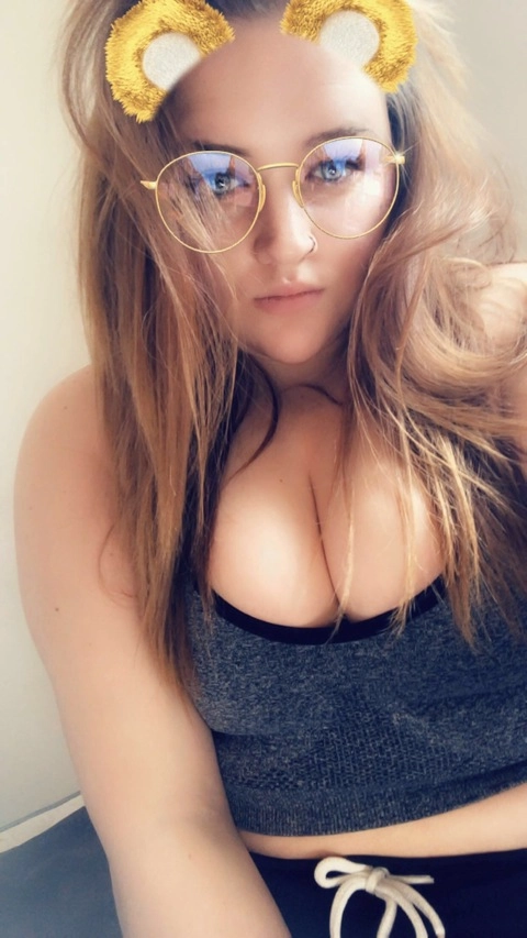 Aria OnlyFans Picture