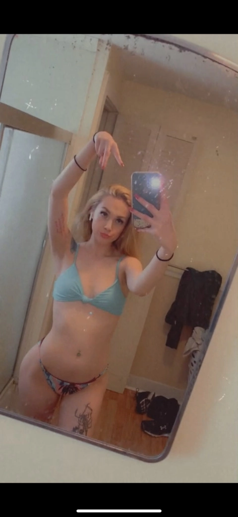 Makayla OnlyFans Picture