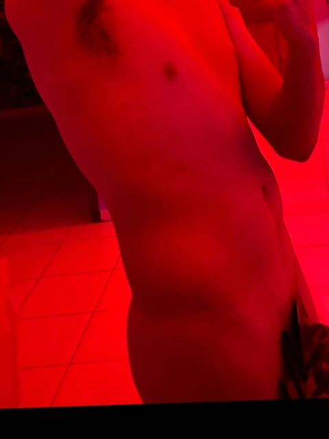 carlos OnlyFans Picture