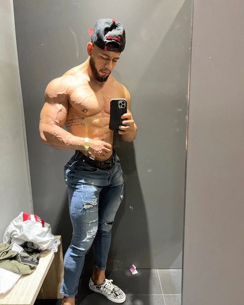 Aldair Hernández Rodríguez OnlyFans Picture