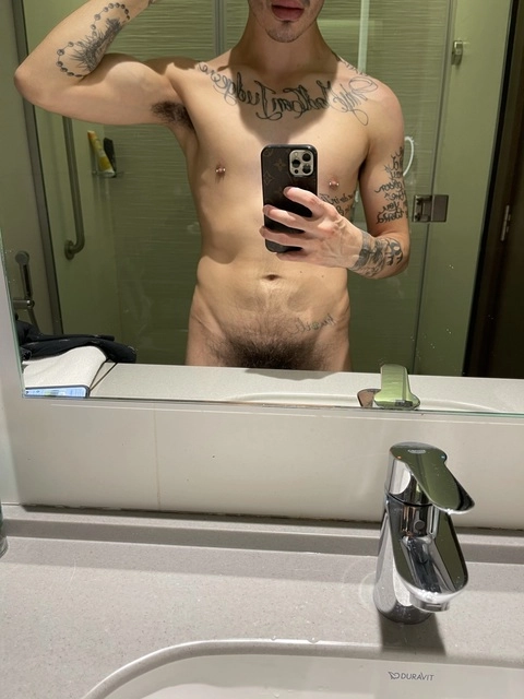 Biggdicklatino OnlyFans Picture