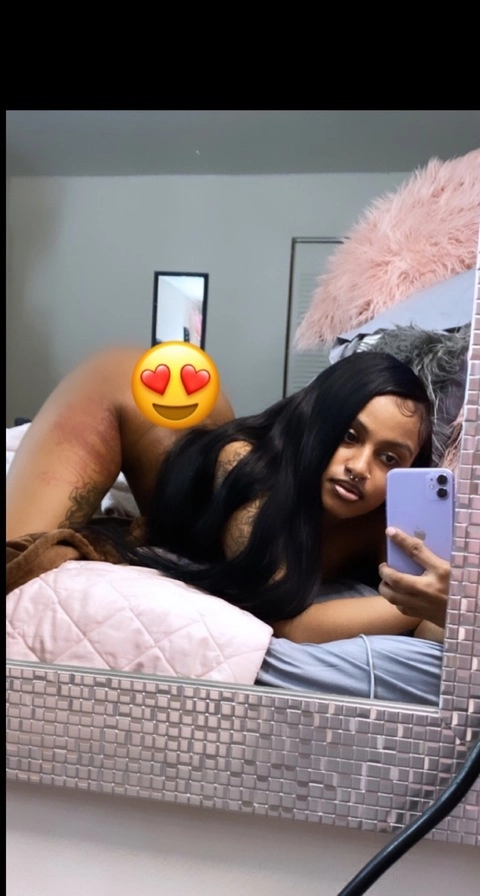 Diamond OnlyFans Picture