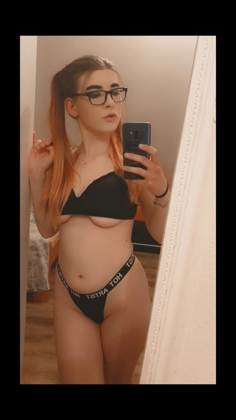 @teengirl-lilly OnlyFans Picture