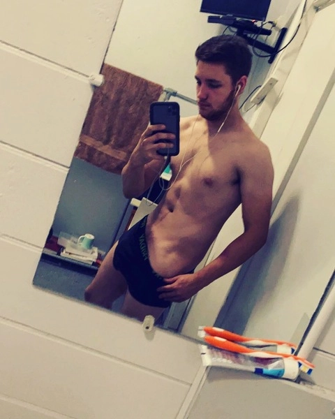 BigBadBrad OnlyFans Picture