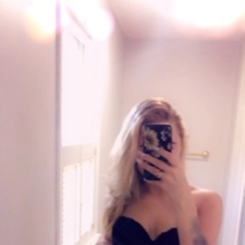 Blondie OnlyFans Picture