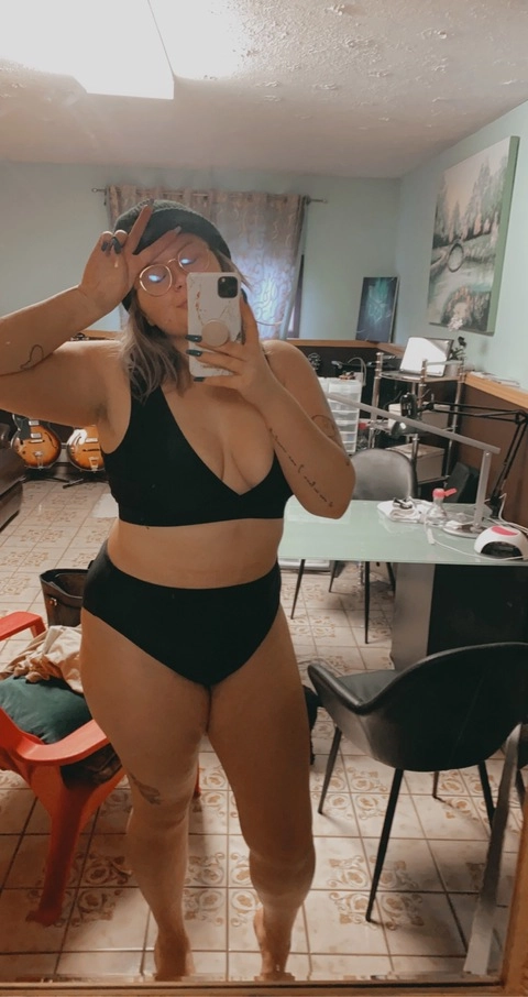 Vic OnlyFans Picture