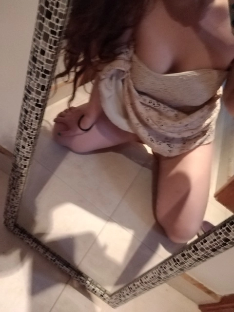 MaJo OnlyFans Picture