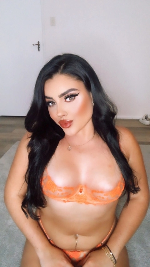 Squishy Peach OnlyFans Picture