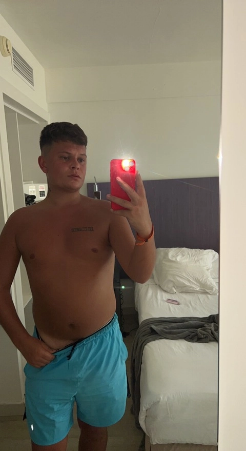 HARRISON OnlyFans Picture
