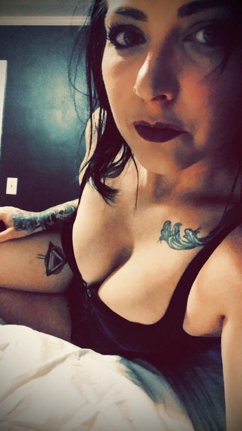 AlphaQueen13 OnlyFans Picture