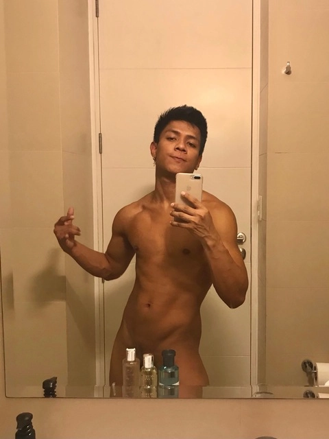 victor joaquin OnlyFans Picture