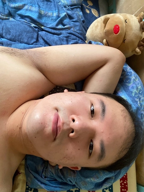 課金龍龍 OnlyFans Picture