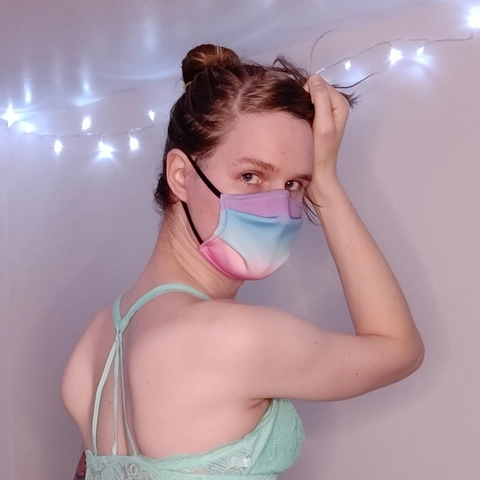 Opalescent Brat OnlyFans Picture