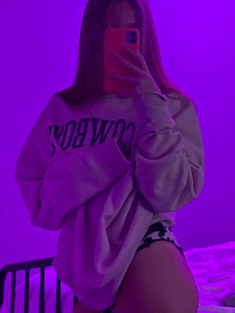 Olivia OnlyFans Picture