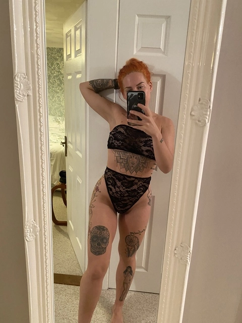 Amy x OnlyFans Picture