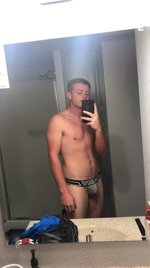 Garrett OnlyFans Picture