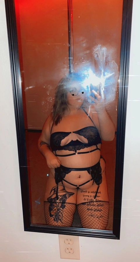 Artemis Valentine OnlyFans Picture