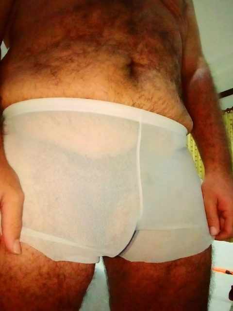 UKHairyBear OnlyFans Picture
