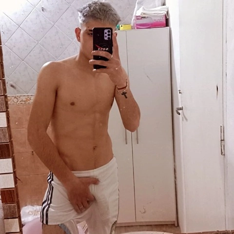 benjamín OnlyFans Picture