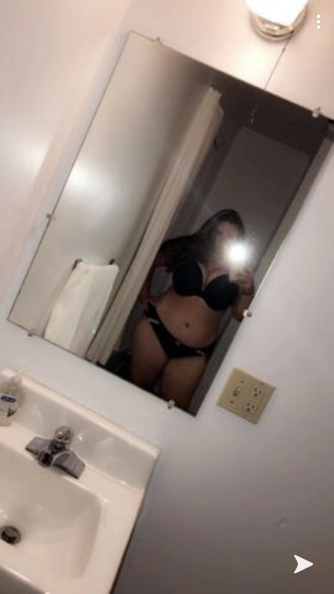 BayGirl143 OnlyFans Picture